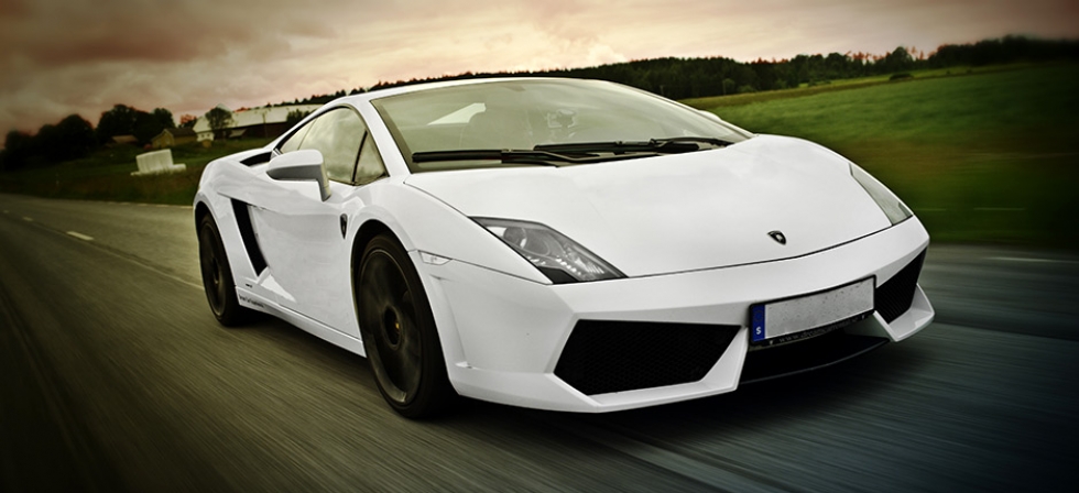 Kör nya Lamborghini